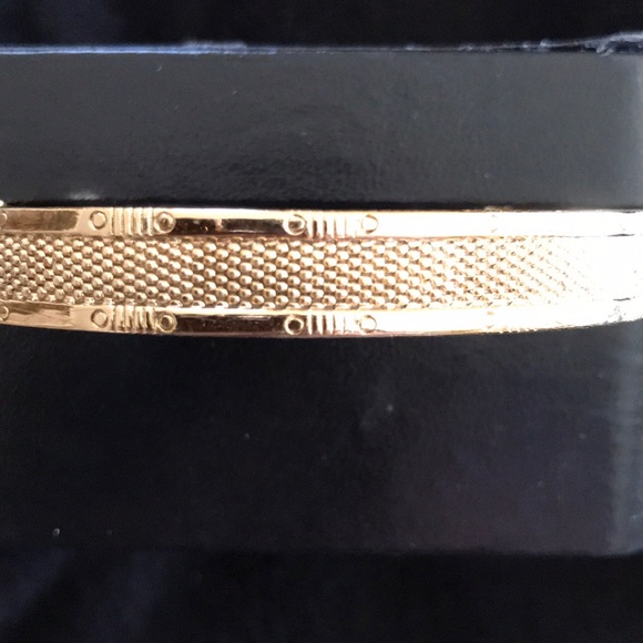 Bracelet - Picture 2 of 4